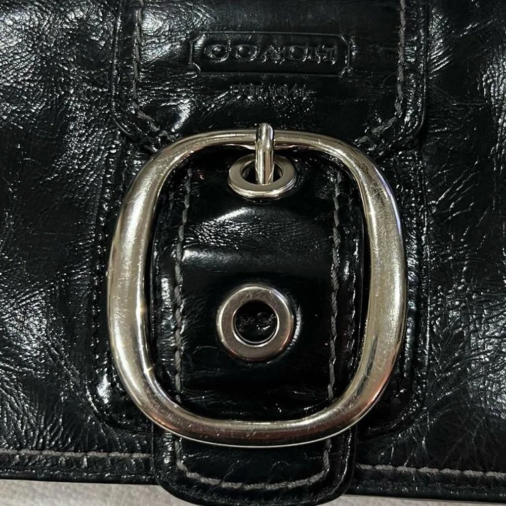Coach wallet Buckle - Picture 4 of 6